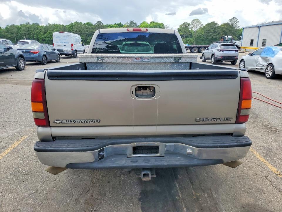 2000 Chevrolet Silverado C1500