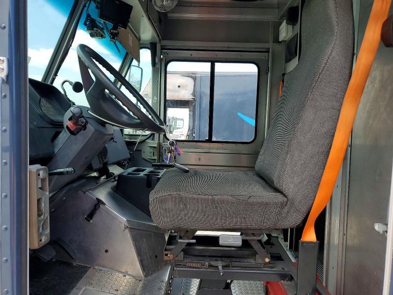 2020 Freightliner Chassis M Line WALK-IN Van