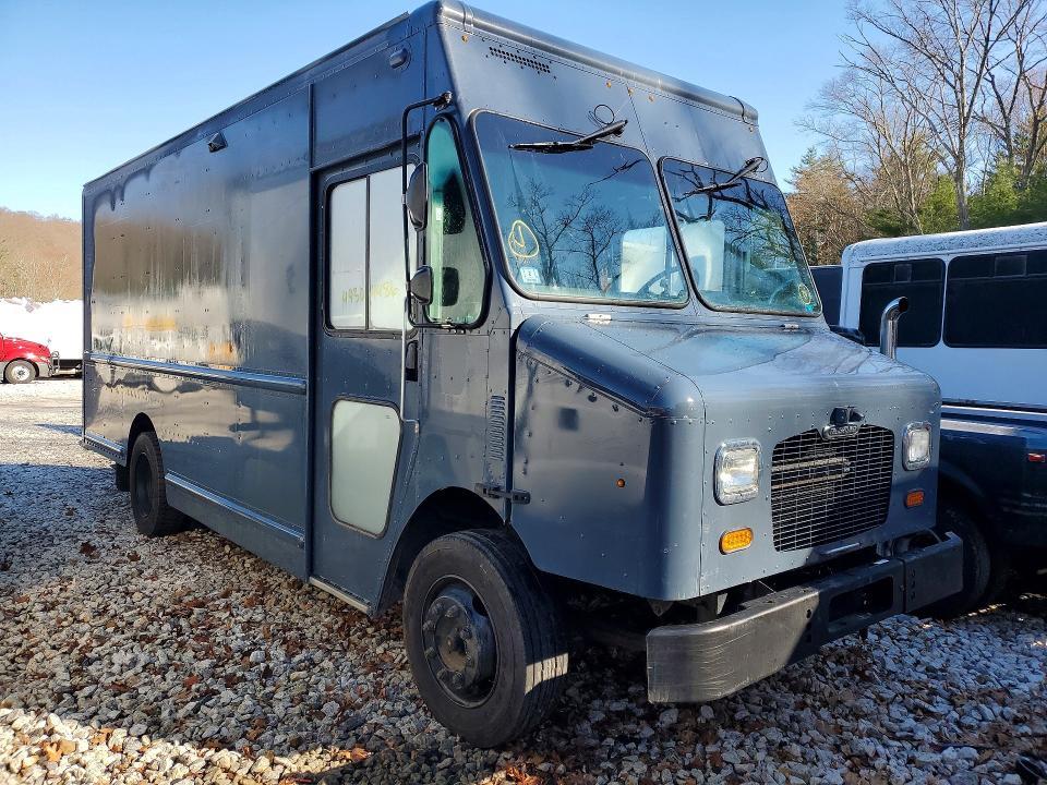 2021 Freightliner MT45G Delivery Truck