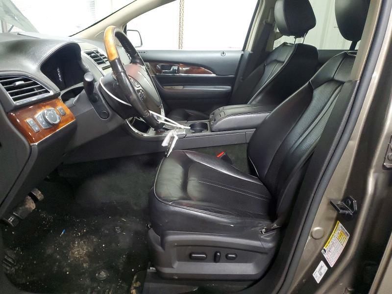 2012 Lincoln Townhouse MKX