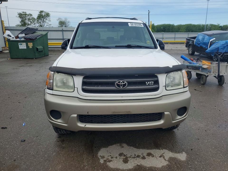 2003 Toyota Sequoia SR5