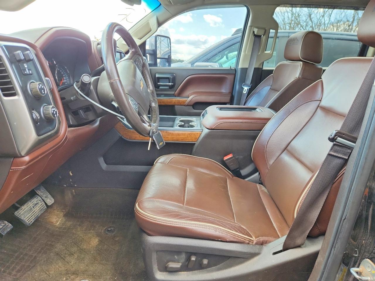 2016 Chevrolet Silverado K2500 High Country