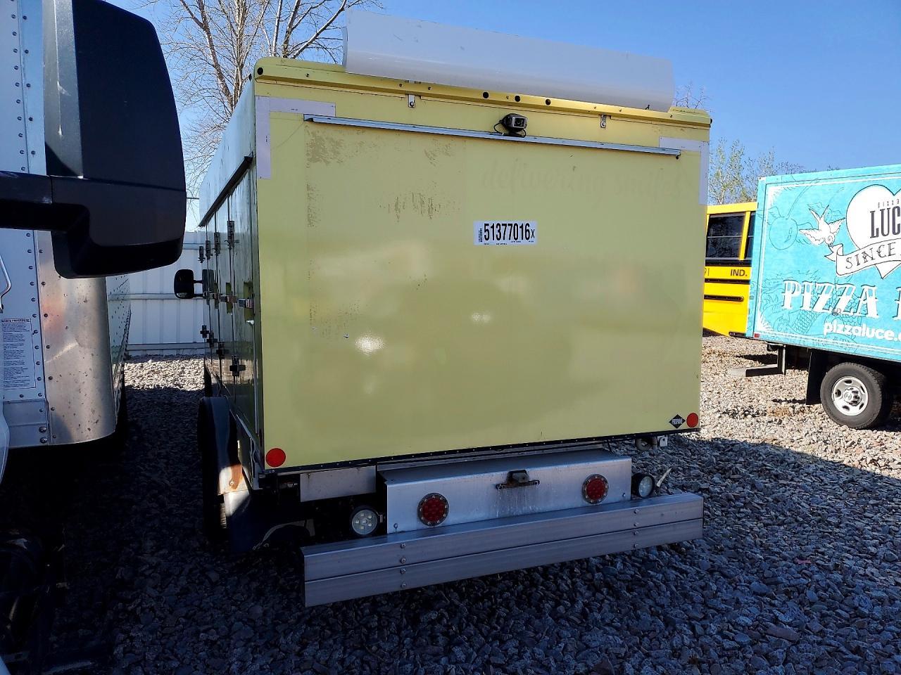 2018 Ford Econoline E450 Super Duty Cutaway Van