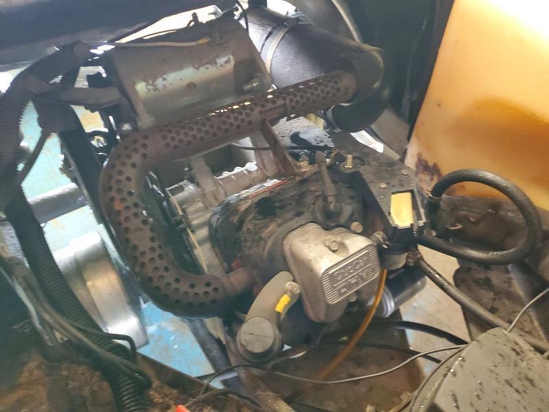 2005 Arrow 2005 Club car Golf Cart