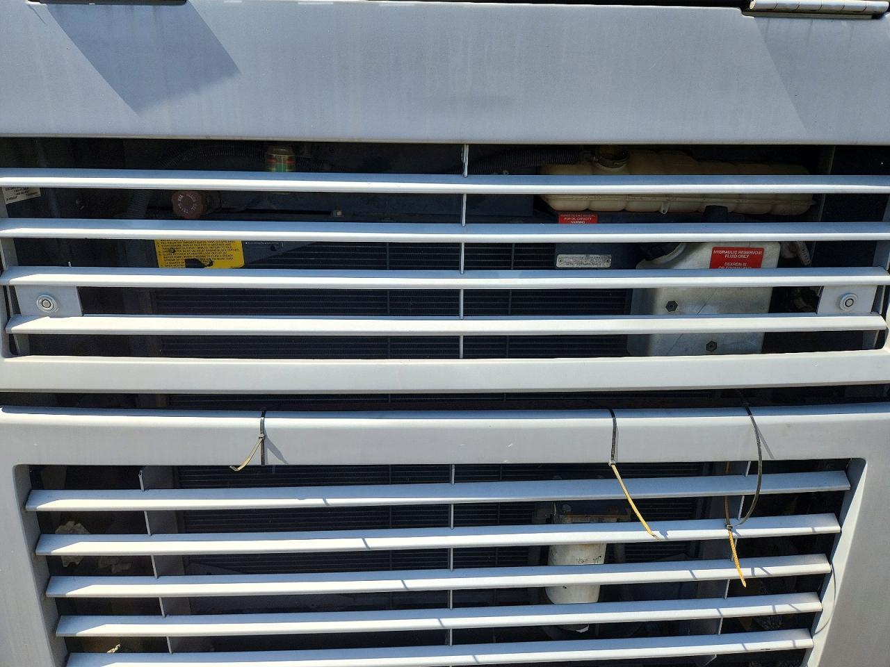 2001 Winnebago Motorhome