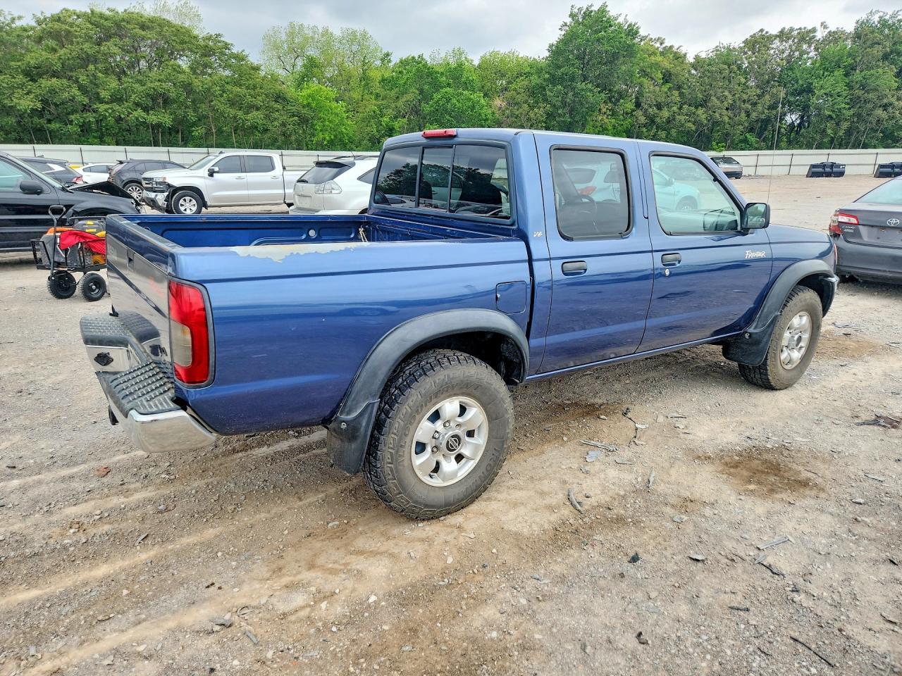 2000 Nissan Frontier XE