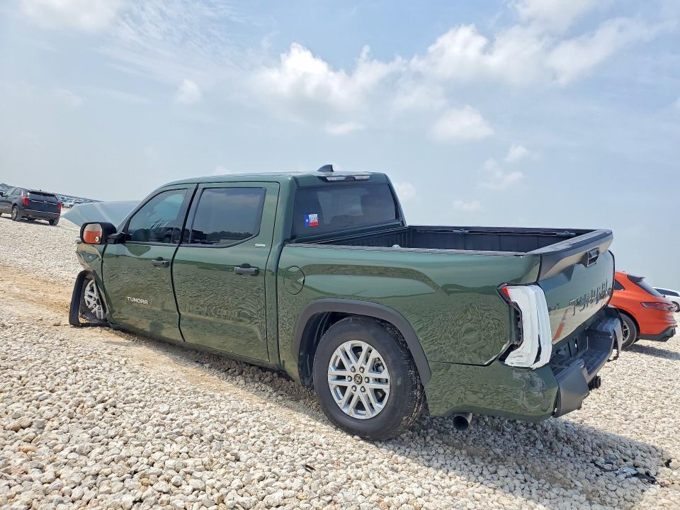 2022 Toyota Tundra SR5