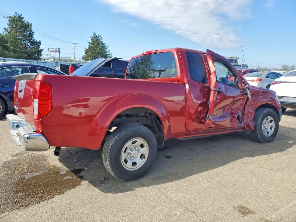 2015 Nissan Frontier S