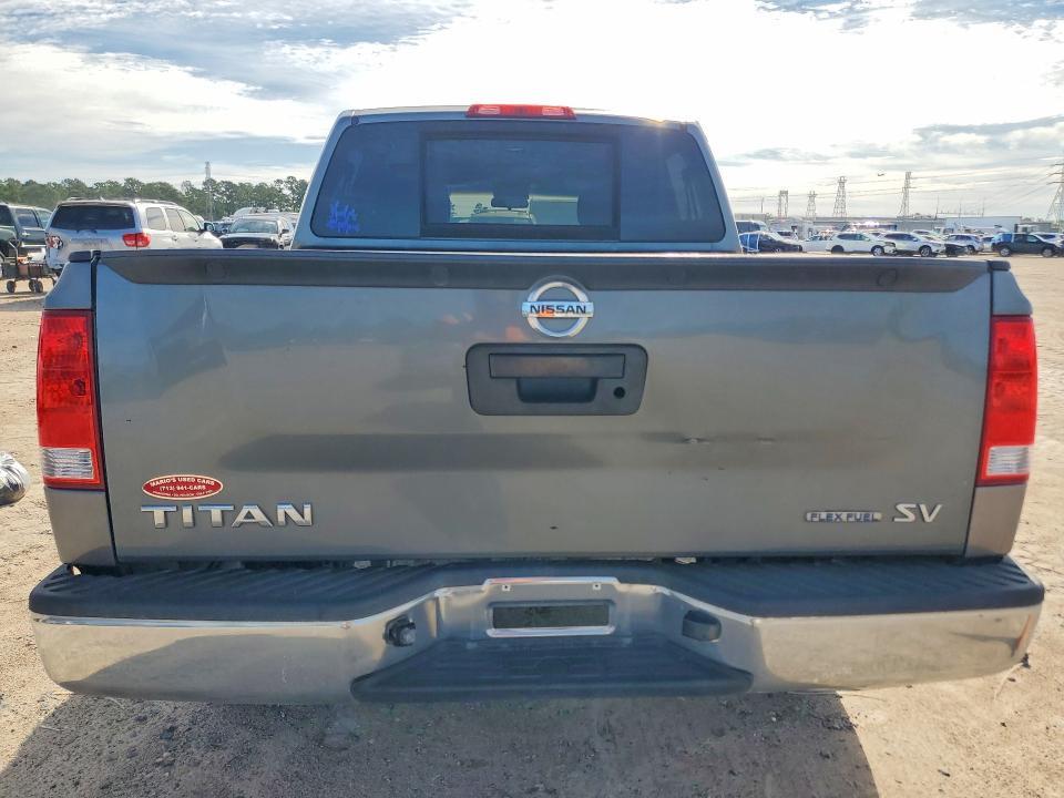 2013 Nissan Titan s