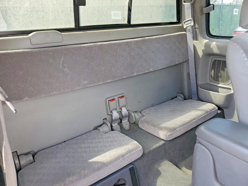 2003 Toyota Tacoma Base