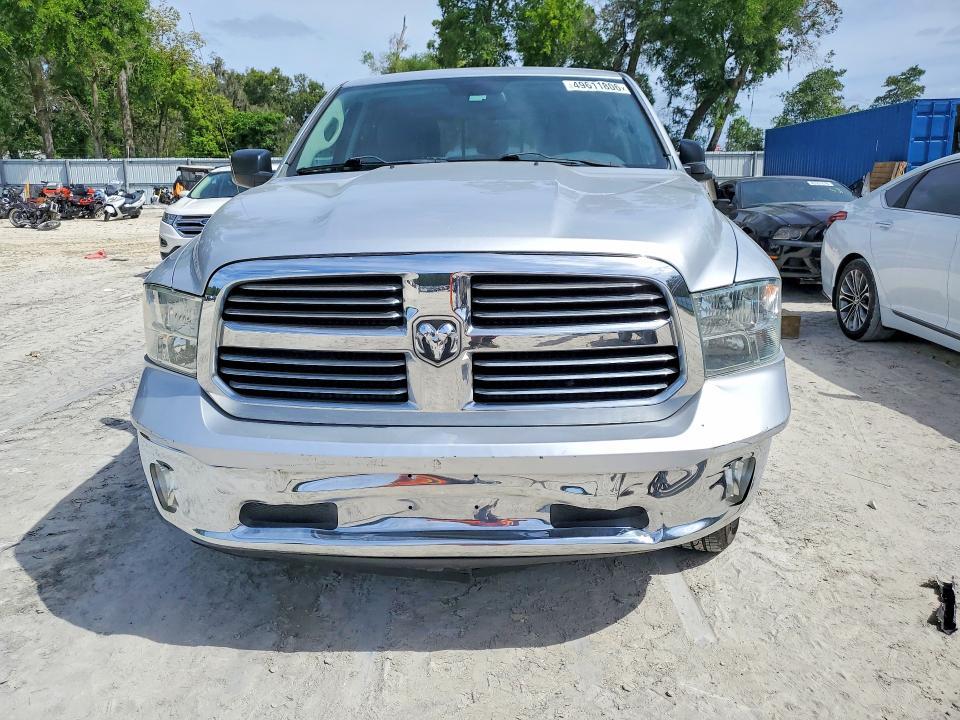 2015 Dodge Ram 1500 slt