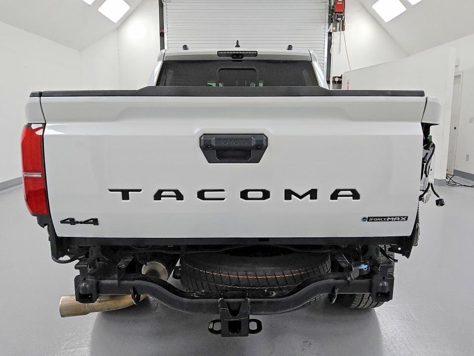 2025 Toyota Tacoma TRD Sport HV