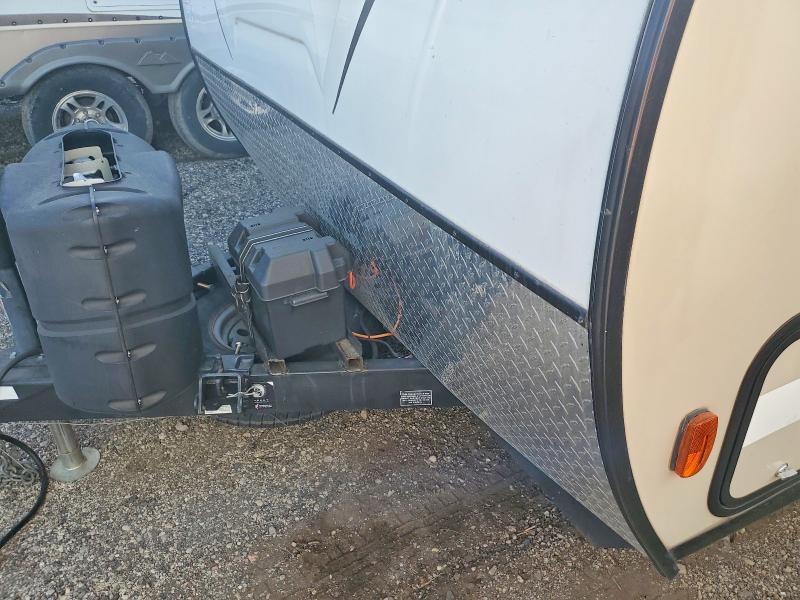2017 Coachmen Trailers-Trailer
