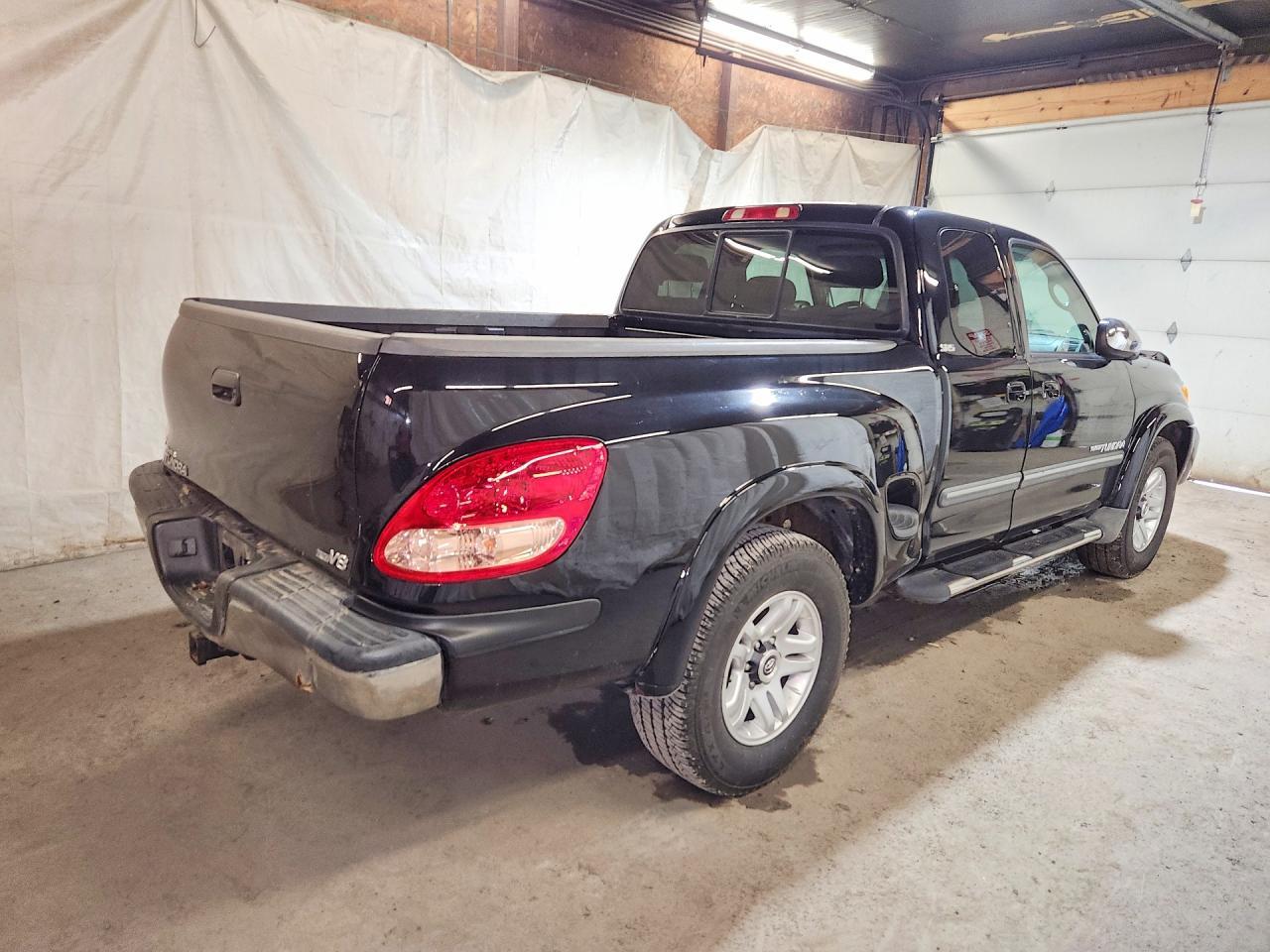 2004 Toyota Tundra SR5