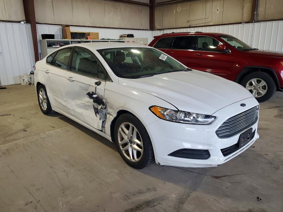 2016 Ford Fusion se