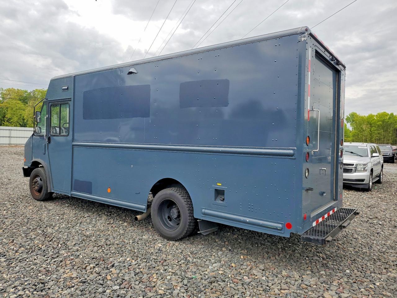 2020 Ford F59 Delivery Truck