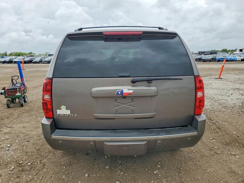 2013 Chevrolet Tahoe C1500 ltz