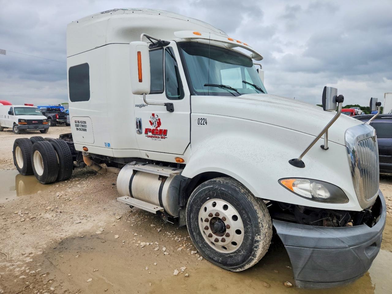2012 International Prostar Semi Truck