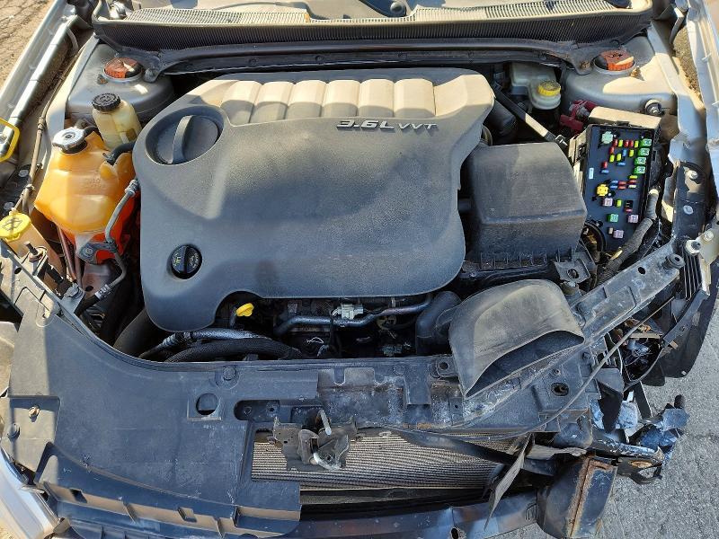 2011 Chrysler 200 Touring