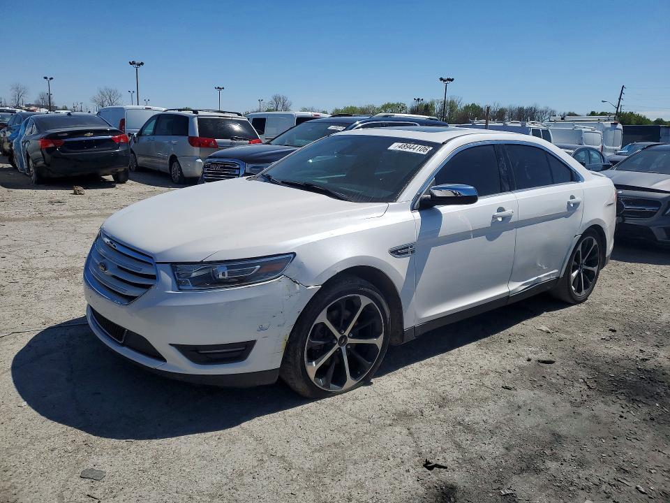 2016 Ford Taurus