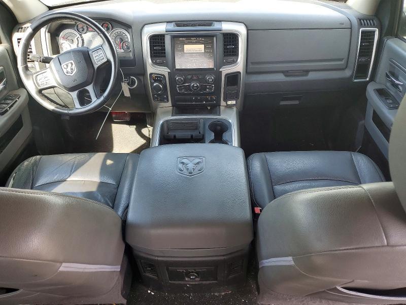 2015 Dodge RAM 1500 SLT