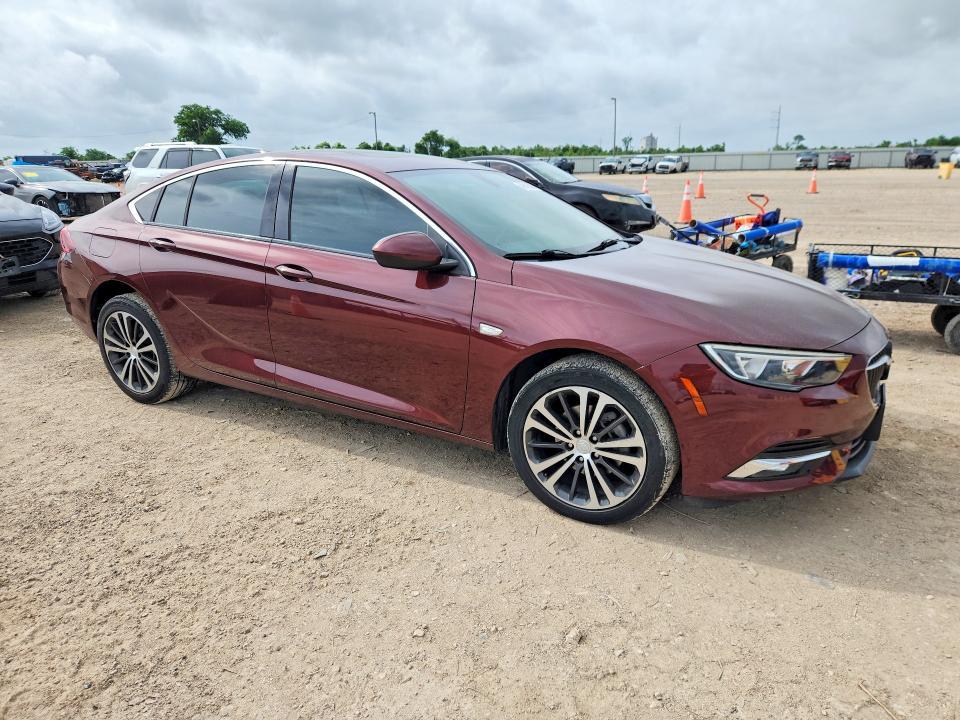 2018 Buick Regal Essence