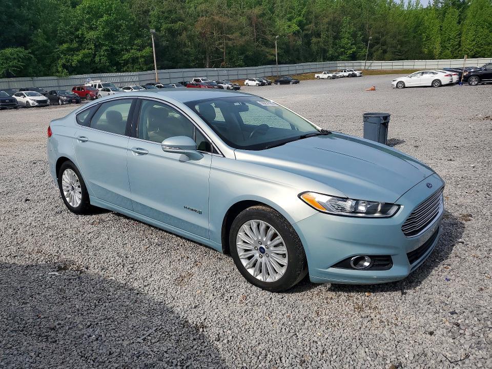 2014 Ford Fusion se Hybrid