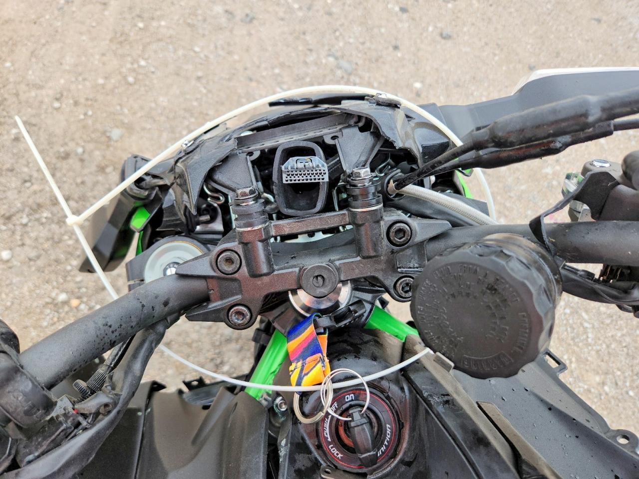 2024 Kawasaki ZR900 M
