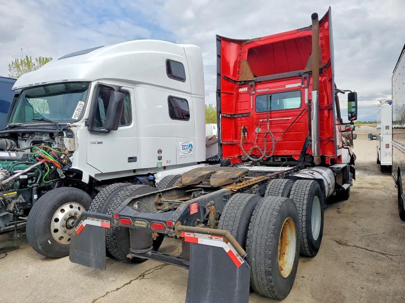 2015 Volvo VN VNL
