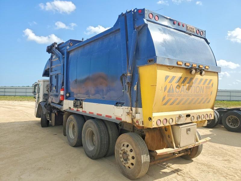 2016 Mack LEU613 Refuse Truck
