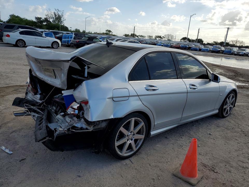 2012 Mercedes-Benz C 250