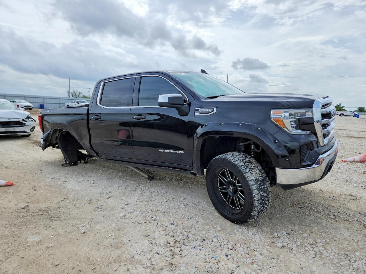 2020 GMC Sierra K1500 SLE