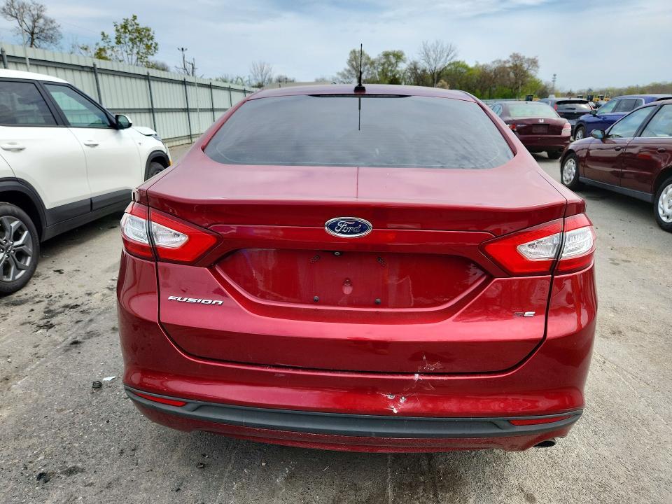 2015 Ford Fusion se