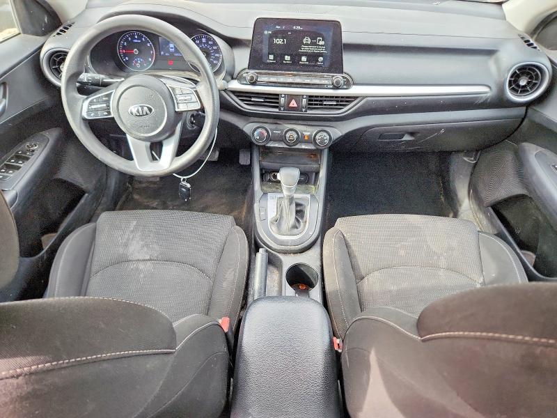 2021 KIA Forte fe