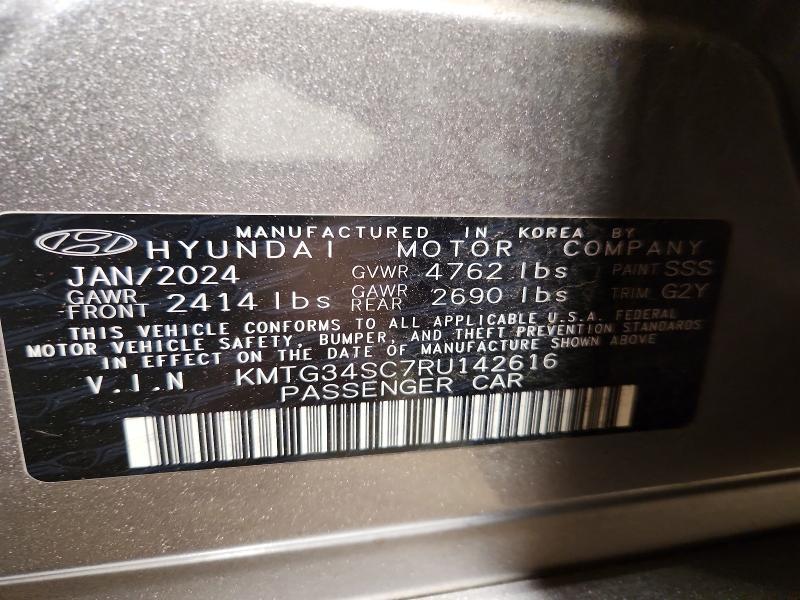 2024 Genesis G70 2.5t Standard