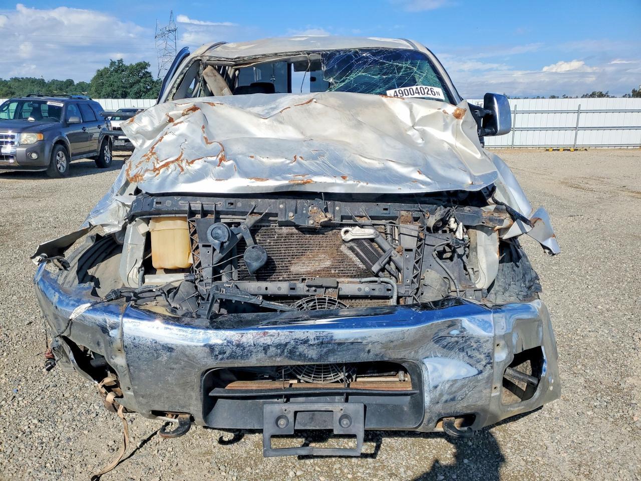 2004 Nissan Titan XE