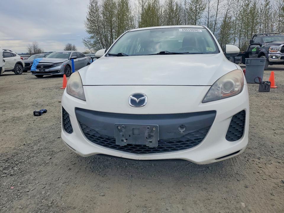 2013 Mazda 3 I