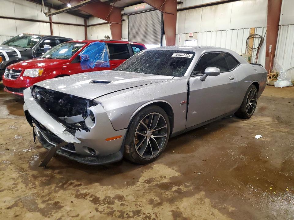 2016 Dodge Challenger r
