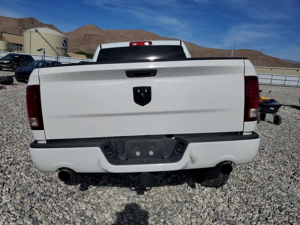 2018 Dodge RAM 1500 Sport