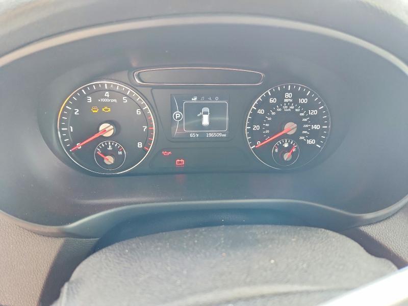 2016 KIA Sorento lx V6