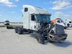 2004 Freightliner Columbia 120 Semi Truck