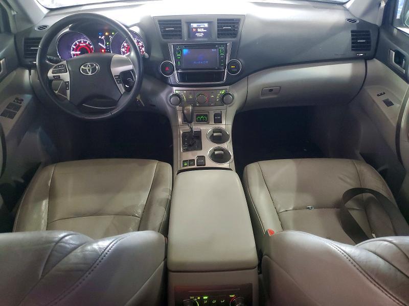 2013 Toyota Highlander se
