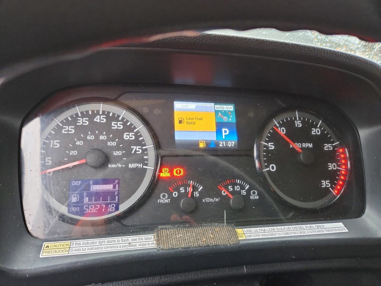 2015 Hino 258/268 BOX Truck