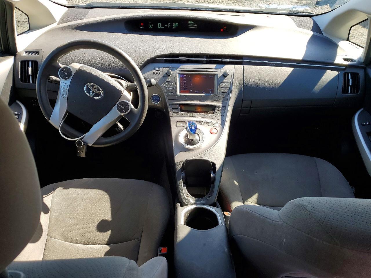 2014 Toyota Prius Three