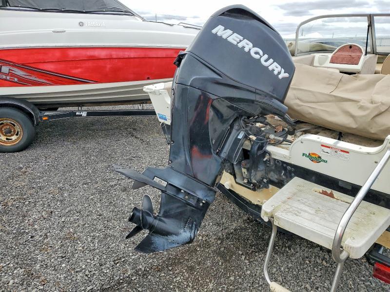 2011 Legend Craft Boat