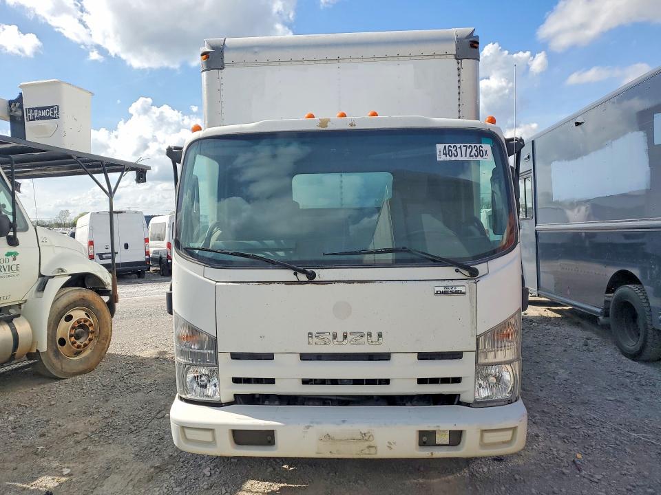 2012 Isuzu NQR BOX Truck