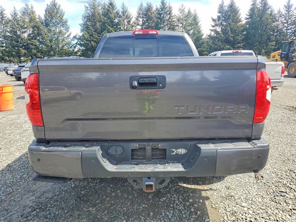 2018 Toyota Tundra SR5