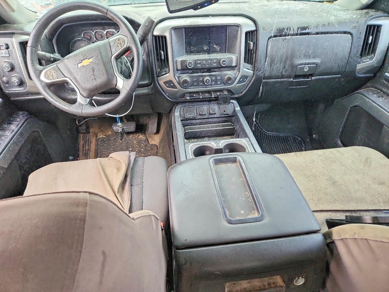 2015 Chevrolet Silverado 2500 Flatbed Truck