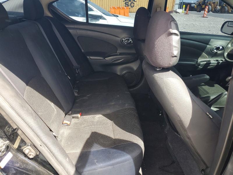 2013 Nissan Versa 1.6 s