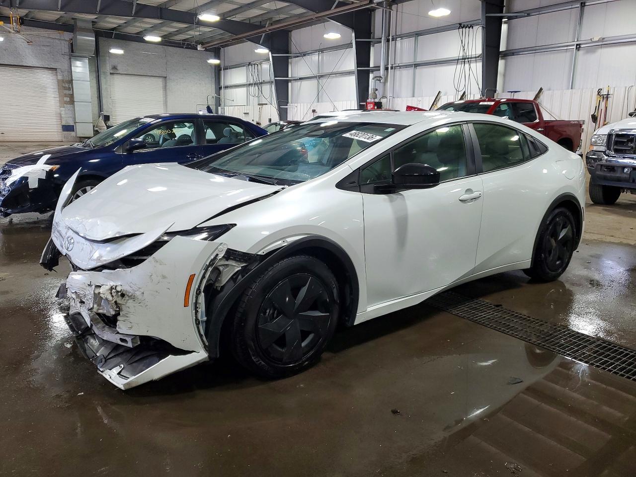 2023 Toyota Prius le